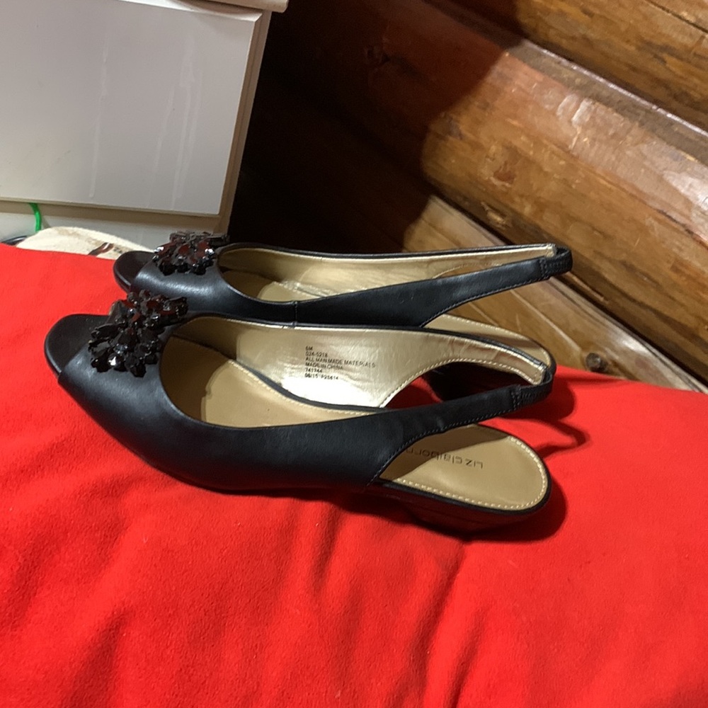 Heels - Picture 2 of 5